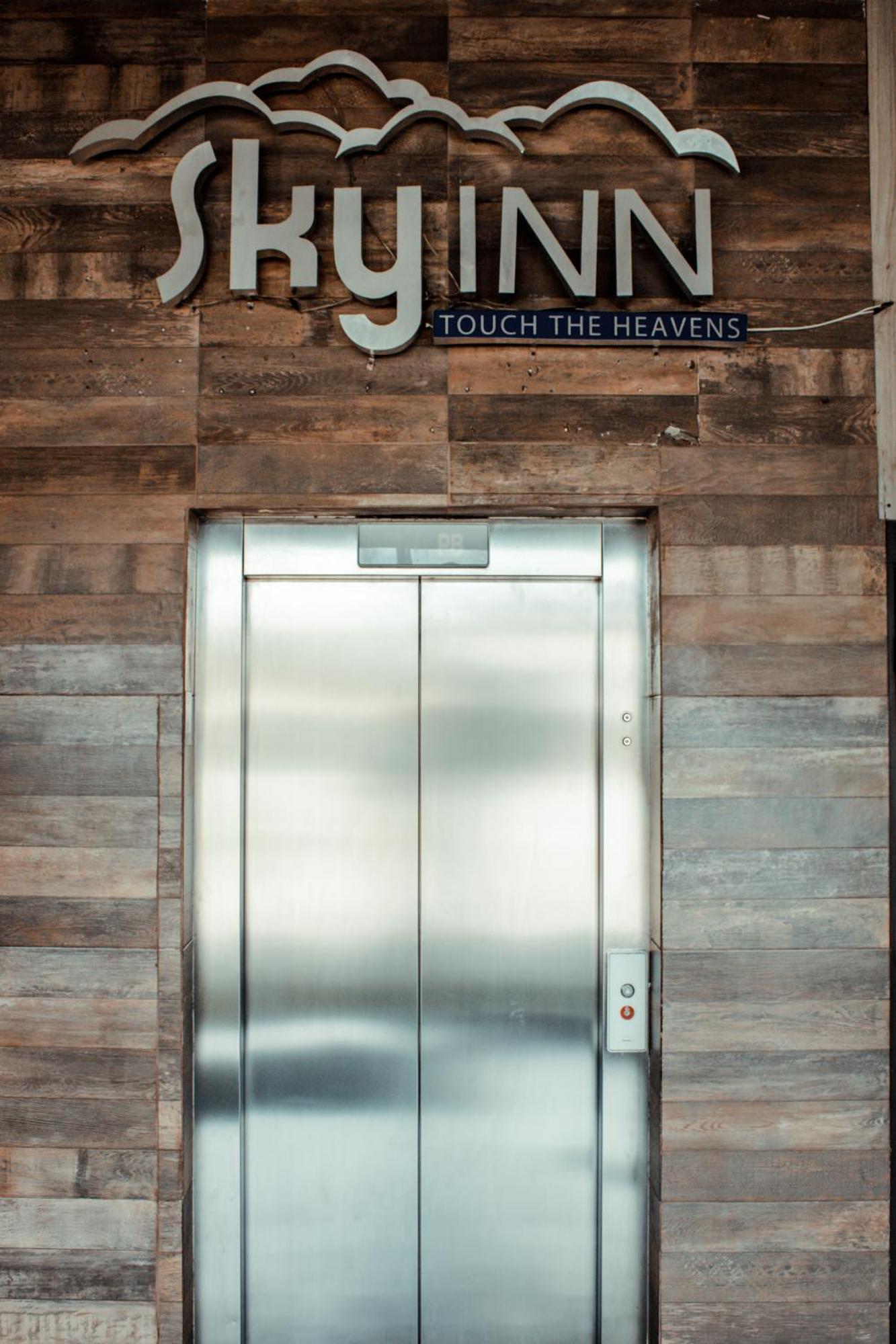 Sky Inn Hotel - カンクン エクステリア 写真